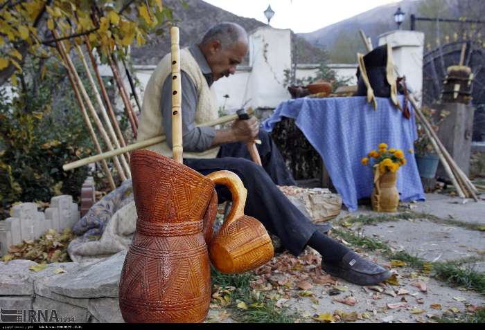 صنایع دستی مازندران سودآور اما غریب و مهجور