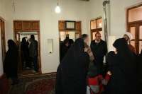 گردشگران كشمیری از بیت تاریخی امام خمینی (ره) بازدید كردند