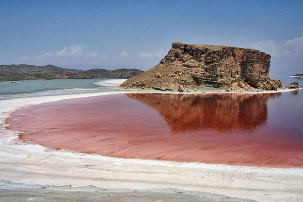 افزایش 29 سانتی متری سطح آب دریاچه ارومیه با وجود كاهش بارندگی