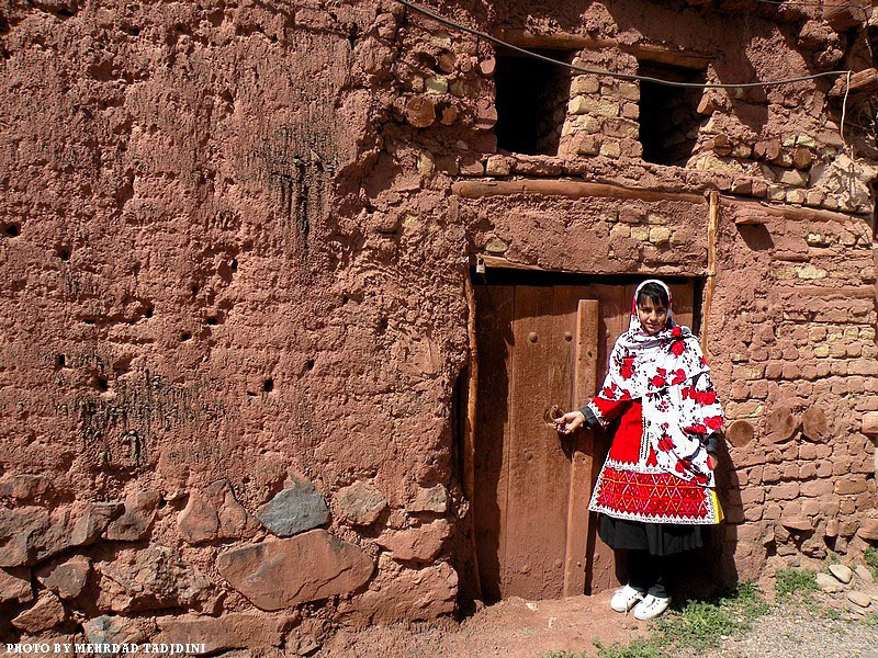 Over 30,000 foreign tourists visit Abyaneh village in 8 months