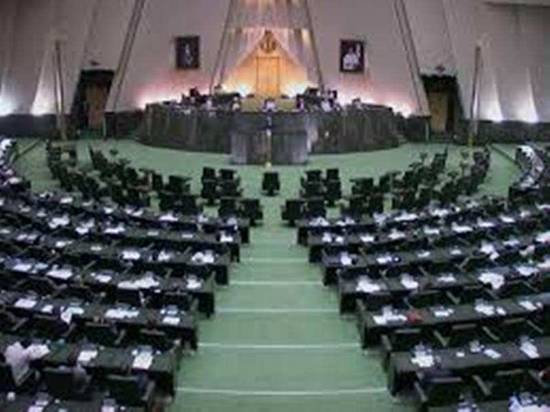 Larijani congratulates Christian colleagues on Christmas, New Year Larijani congratulates Christian colleagues on Christmas, New Year