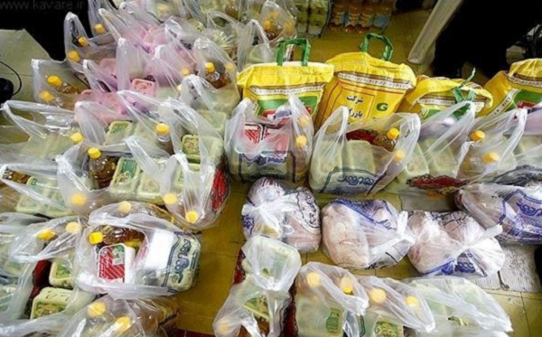 توزيع 65 سبد غذايي بنياد علوي در بين مادران باردار روستاهاي سردشت