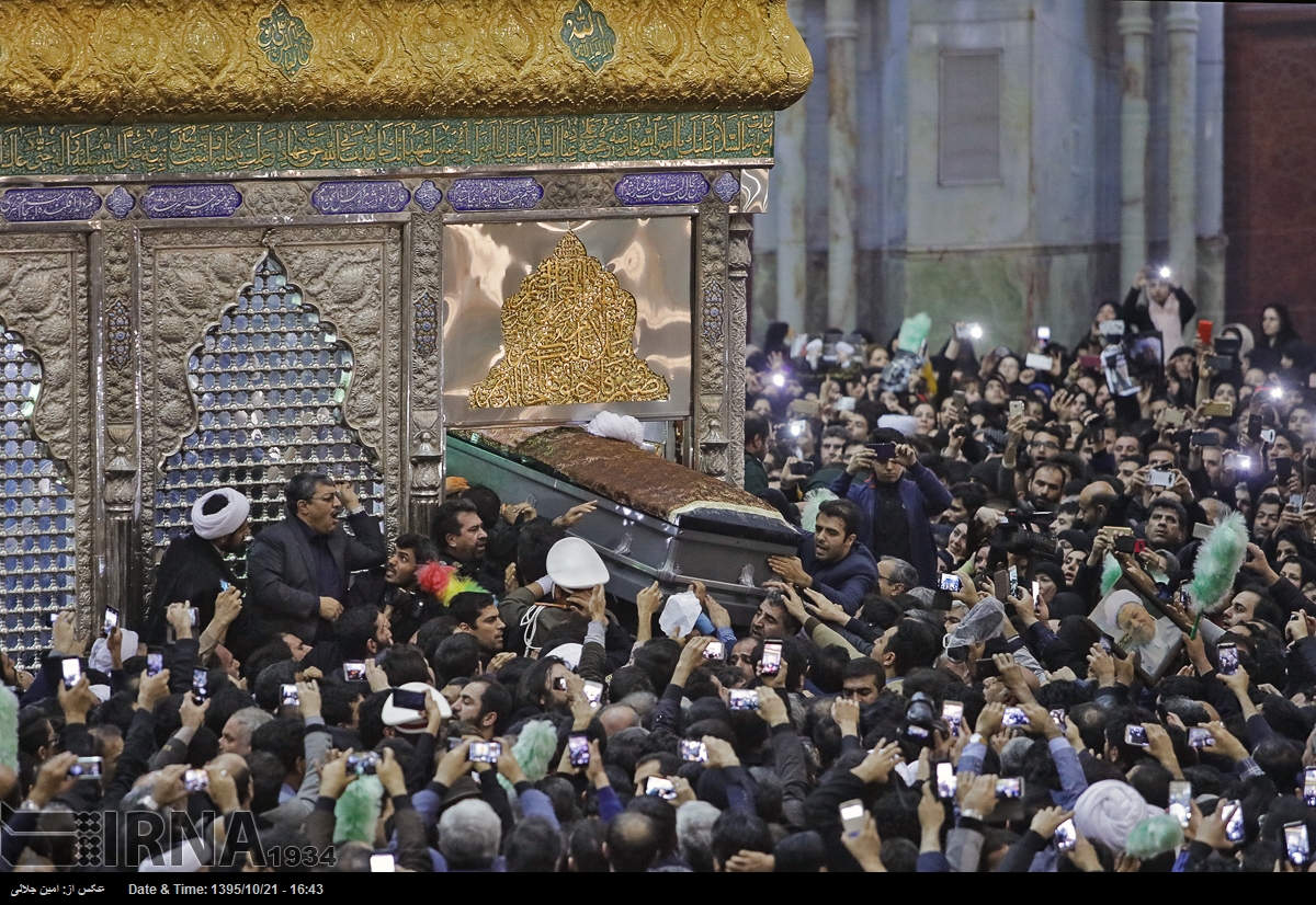 تصاویر منتخب ایرنا از تشییع پیکر آیت الله هاشمی رفسنجانی