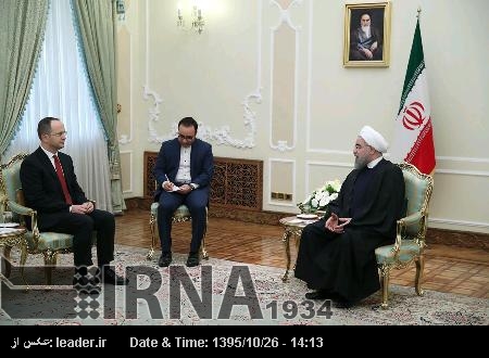Ruhani: KOEP sonrası dönem, İran-Arnavutluk ilişkilerinin derinleşmesi için uygun fırsattır Ruhani: KOEP sonrası dönem, İran-Arnavutluk ilişkilerinin derinleşmesi için uygun fırsattır