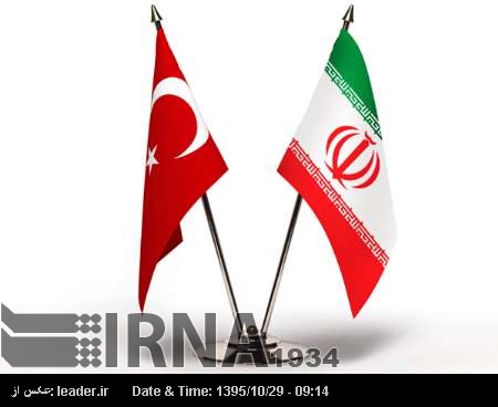 ایرانی سفیر کا ایران اور ترکی کے درمیان ٹرانسپورٹیشن اور بینکاری شعبوں میں باہمی تعاون کی توسیع پر زور ایرانی سفیر کا ایران اور ترکی کے درمیان ٹرانسپورٹیشن اور بینکاری شعبوں میں باہمی تعاون کی توسیع پر زور