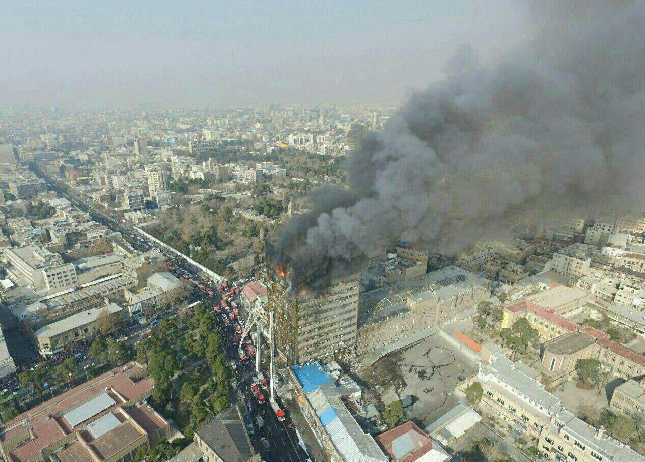 78 مصدوم حادثه ساختمان پلاسكو؛انتقال 27 مجروح به بیمارستان/ مقامات در محل حادثه 78 مصدوم حادثه ساختمان پلاسكو؛انتقال 27 مجروح به بیمارستان/ مقامات در محل حادثه