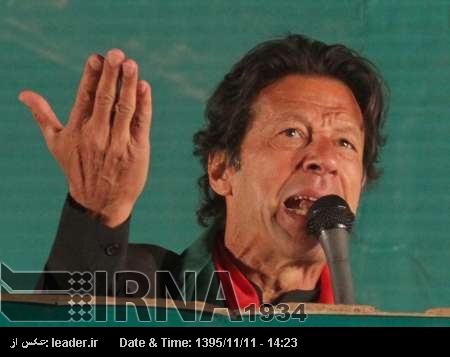 نامور پاکستانی سیاستدان کی ٹرمپ کے فیصلے کے خلاف ایرانی ردعمل کی تعریف نامور پاکستانی سیاستدان کی ٹرمپ کے فیصلے کے خلاف ایرانی ردعمل کی تعریف