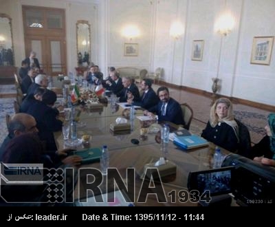 Los cancilleres de Irán y Francia se reúnen Los cancilleres de Irán y Francia se reúnen
