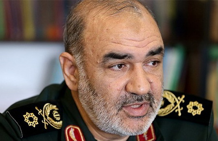 العميد سلامي: كل الضجيج الذي اثير ضد ايران ياتي بسبب خوف الاعداء من قدراتها الصاروخية العميد سلامي: كل الضجيج الذي اثير ضد ايران ياتي بسبب خوف الاعداء من قدراتها الصاروخية