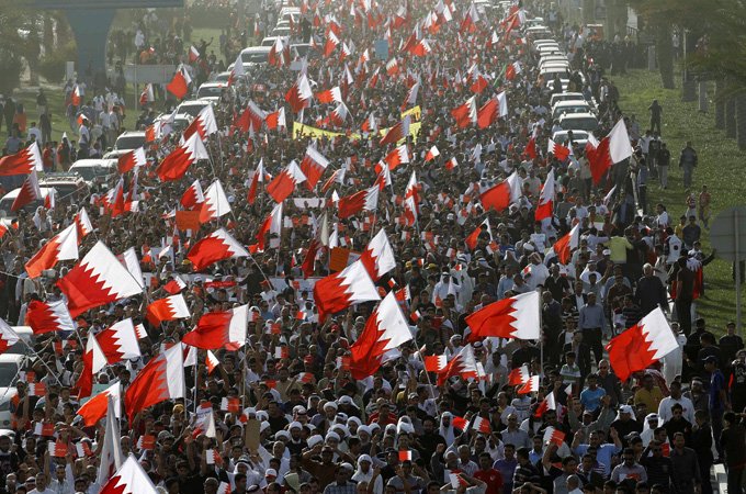 الثورة البحرينية مستمرّة بقوّة شهادة الشباب وإيمانهم الثورة البحرينية مستمرّة بقوّة شهادة الشباب وإيمانهم