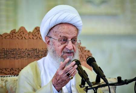 آیة الله مكارم شیرازی یؤكد ضرورة تجفیف منابع التكفیر آیة الله مكارم شیرازی یؤكد ضرورة تجفیف منابع التكفیر