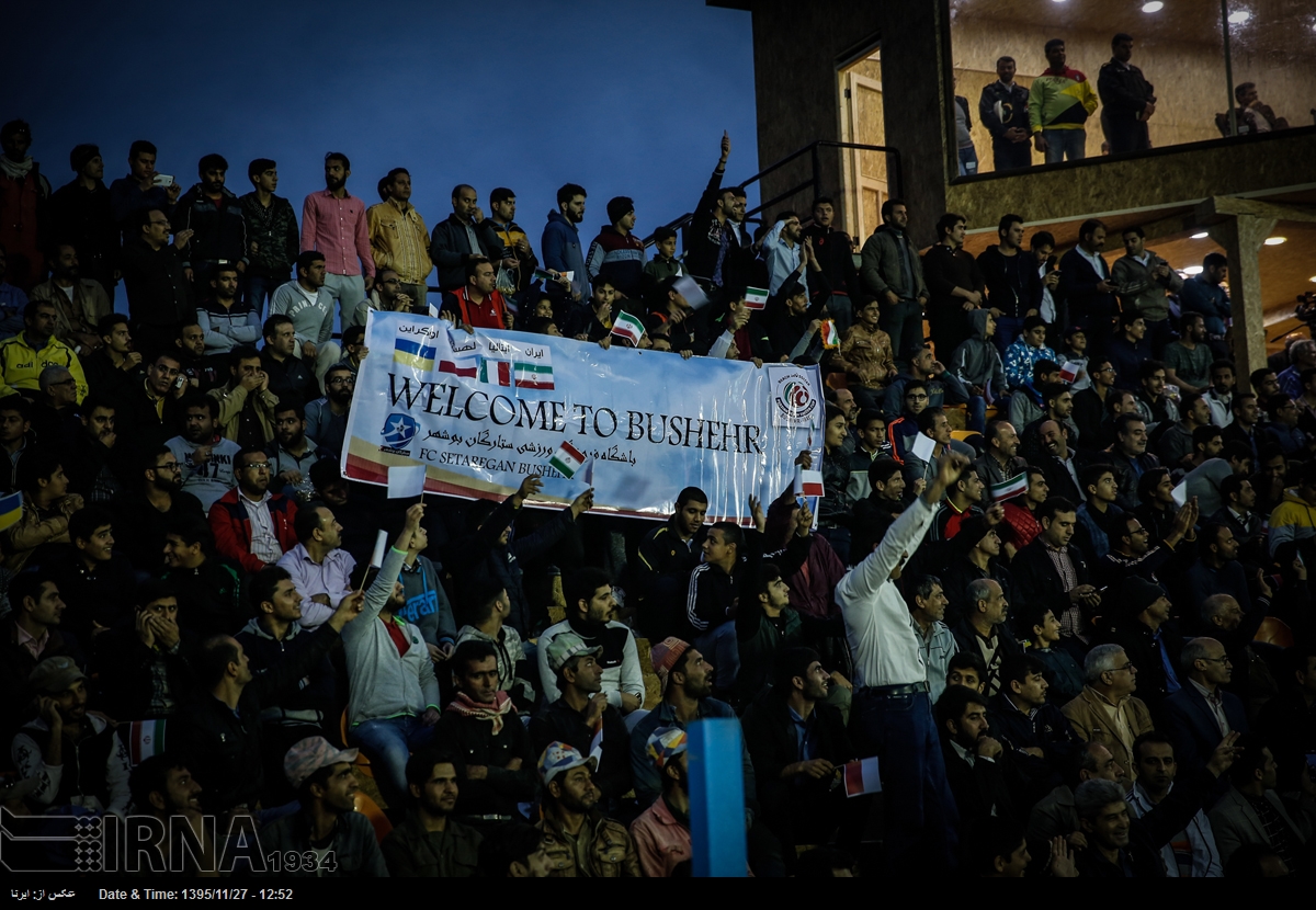 ایرنا مسابقات چهارجانبه بین المللی فوتبال ساحلی بوشهر