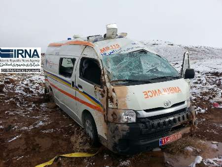 آمبولانس اورژانس اسفراین در مسیر اعزام به امدارسانی  واژگون شد