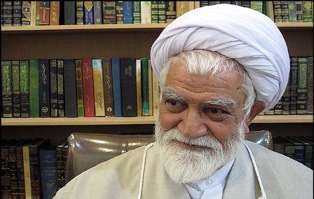 پرداخت خمس به اموال انسان مي افزايد