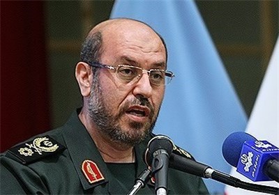العميد دهقان: ايران قادرة علي مواجهة أنواع التهديدات بامتلاكها صناعة دفاعية حديثة العميد دهقان: ايران قادرة علي مواجهة أنواع التهديدات بامتلاكها صناعة دفاعية حديثة
