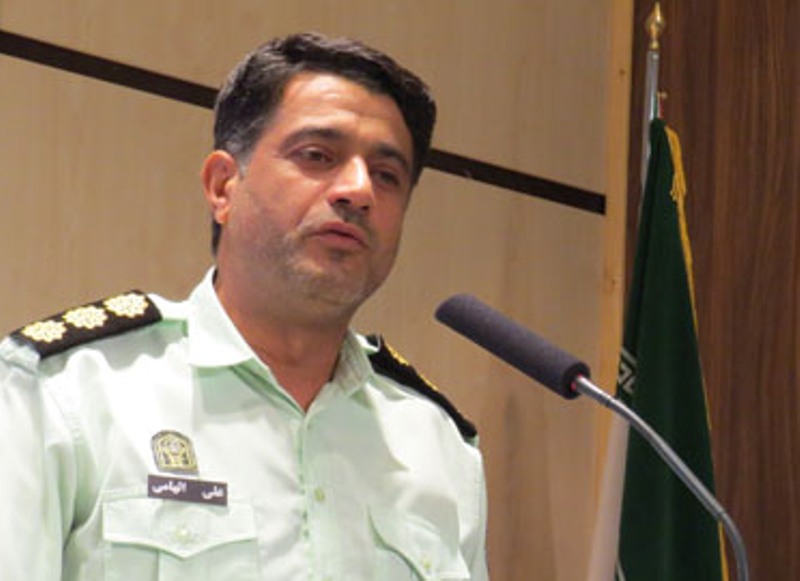 كشف انبار كالاي قاچاق در دزفول كشف انبار كالاي قاچاق در دزفول