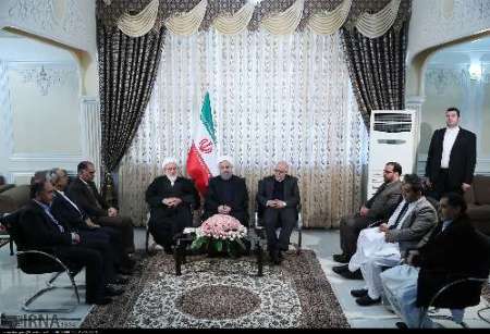روحاني: ايران تولي اهمية قصوي لعلاقاتها مع دول الجوار روحاني: ايران تولي اهمية قصوي لعلاقاتها مع دول الجوار