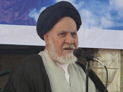 امام جمعه ياسوج: وحدت و انسجام مهمترين نياز كشور در شرايط كنوني است امام جمعه ياسوج: وحدت و انسجام مهمترين نياز كشور در شرايط كنوني است
