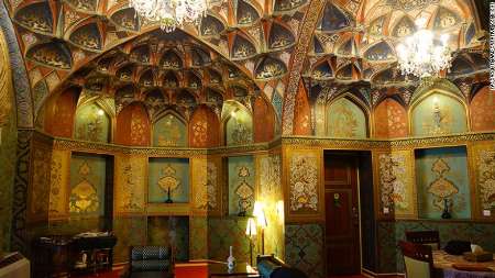 Iran’s tourism, historical centers charming: CNN