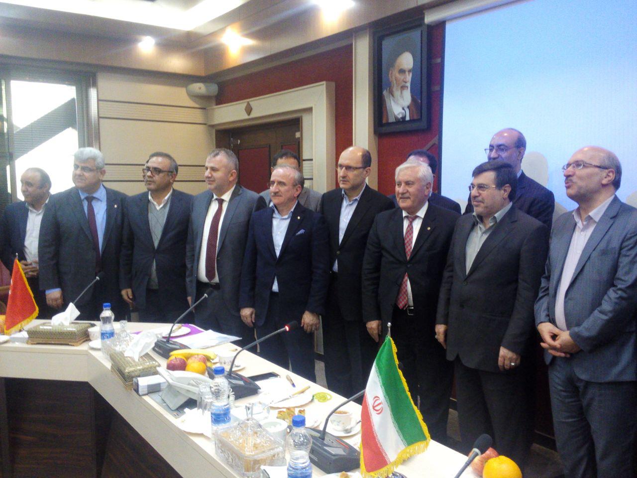 استاندار: قزوین بهشتی برای سرمایه گذاری خارجی در ایران است استاندار: قزوین بهشتی برای سرمایه گذاری خارجی در ایران است