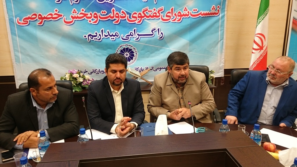 پیشروی پساب نیشكر، محیط زیست خرمشهر را در خطر انداخته است پیشروی پساب نیشكر، محیط زیست خرمشهر را در خطر انداخته است
