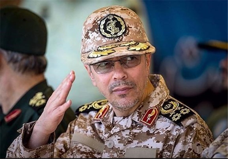 سرلشكر باقري به جمع زائران راهيان نور درخوزستان پيوست سرلشكر باقري به جمع زائران راهيان نور درخوزستان پيوست