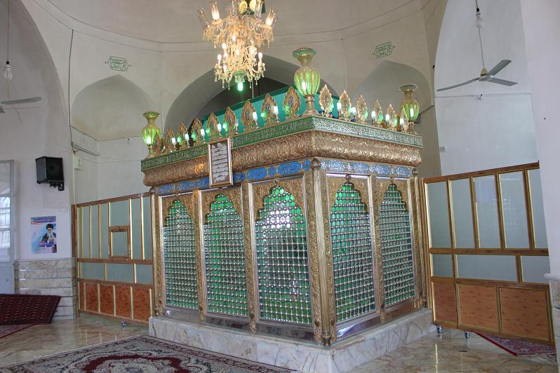 ظرفيت 45 هزار زائر در طرح آرامش بهاري امام زادگان ابركوه فراهم است ظرفيت 45 هزار زائر در طرح آرامش بهاري امام زادگان ابركوه فراهم است