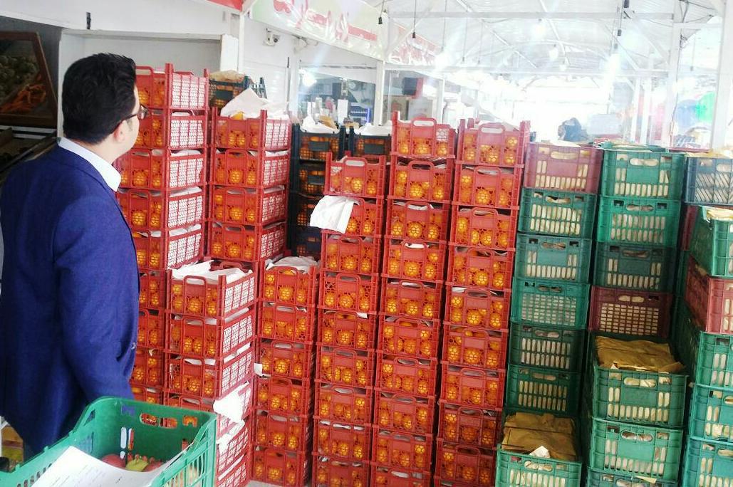 3800 تن سيب و پرتقال براي تنظيم بازار عيد در فارس توزيع شد