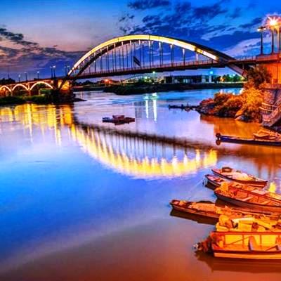 بازدید بیش از سه میلیون گردشگر از جاذبههای خوزستان از ابتدای تعطیلات نوروزی 96 بازدید بیش از سه میلیون گردشگر از جاذبههای خوزستان از ابتدای تعطیلات نوروزی 96