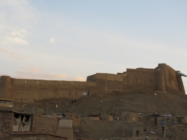 شهرستان مرزي درميان سرزمين قلعههاي كهن در خراسان جنوبي شهرستان مرزي درميان سرزمين قلعههاي كهن در خراسان جنوبي