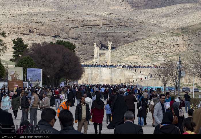 رتبه نخست بازديد مسافران نوروزي از آثار تاريخي به فارس رسيد