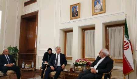 Zarif sees US missile attack very perilous fallacy