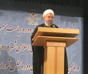 روحانی:آن هایی كه قصد كشتن برجام را داشتند سرپرست خوبی برای آن نیستند/حركت چرخ اقتصاد بهتر از گذشته