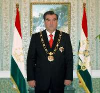 سفارش به رسانه ها در تاجیكستان برای بكاربردن لقب كامل رئیس جمهوری این كشور