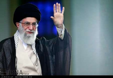Ayatolá Jamenei: EEUU y los sionistas se oponen a Irán por observar el Islam más explícitamente