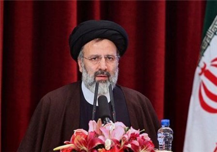 المرشح الرئاسي ابراهيم رئيسي: بامكاننا توفير مليون فرصة عمل سنويا المرشح الرئاسي ابراهيم رئيسي: بامكاننا توفير مليون فرصة عمل سنويا