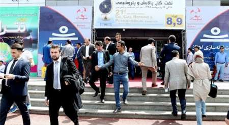 مشاركة 4 الاف شركة ایرانیة واجنبیة فی المعرض الدولی لصناعة النفط مشاركة 4 الاف شركة ایرانیة واجنبیة فی المعرض الدولی لصناعة النفط
