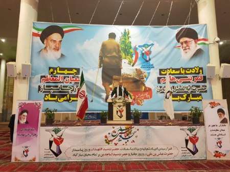 وزير الدفاع الايراني: قدراتنا الصاروخية عامل ردع حاسم امام الاعداء وزير الدفاع الايراني: قدراتنا الصاروخية عامل ردع حاسم امام الاعداء