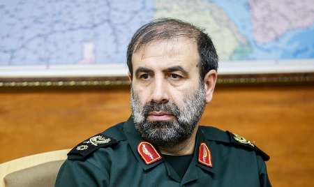 ايران وحرس الثورة الاسلامية لن يدخرا اي جهد في مساندة جبهة المقاومة ايران وحرس الثورة الاسلامية لن يدخرا اي جهد في مساندة جبهة المقاومة
