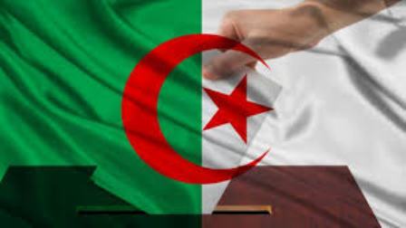 الحزبان الحاكمان في الجزائر يفوزان بأغلبية مقاعد البرلمان وعودة للأحزاب الإسلامية الحزبان الحاكمان في الجزائر يفوزان بأغلبية مقاعد البرلمان وعودة للأحزاب الإسلامية