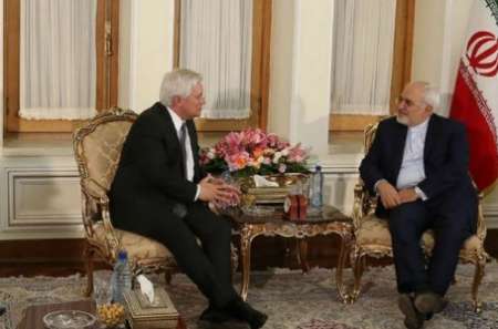 ظريف يؤكد استعداد ايران لتطوير التعاون مع النرويج ظريف يؤكد استعداد ايران لتطوير التعاون مع النرويج