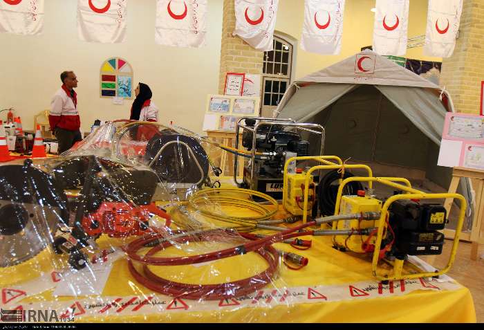 پایگاه‌های امدادی هلال احمر چهارمحال وبختیاری برای طرح زمستانی مجهز شدند