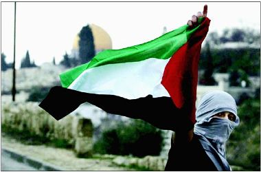 مسلمانان سكوت خود را بشكنند / فریاد آزادی فلسطین را به گوش جهانیان برسانند