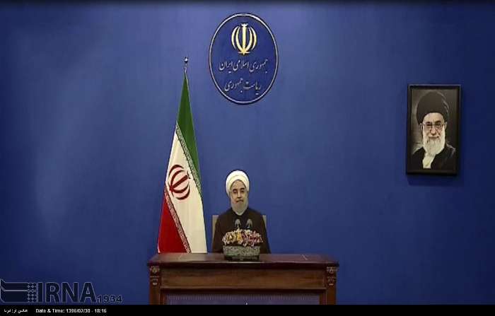 روحانی : الشعب الایرانی بلور تماسكه عبر مشاركته الملحمیة فی الانتخابات روحانی : الشعب الایرانی بلور تماسكه عبر مشاركته الملحمیة فی الانتخابات