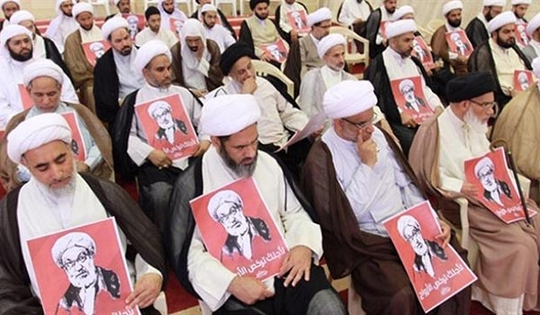 علماء البحرين يعلنون اليوم يوم غضب ويدعون الشعب إلي ملء الساحات ورفع الصوت في وجه النظام علماء البحرين يعلنون اليوم يوم غضب ويدعون الشعب إلي ملء الساحات ورفع الصوت في وجه النظام