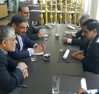 شمخاني: الحد من نشاط الإرهابيين علي الحدود الإيرانية الباكستانية ضرورة ملحة شمخاني: الحد من نشاط الإرهابيين علي الحدود الإيرانية الباكستانية ضرورة ملحة