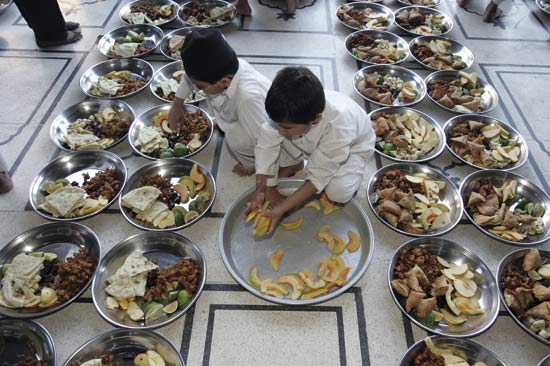 Ramadan in Pakistan; blessing in hardship