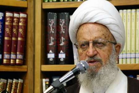 اية الله مكارم شيرازي: علي حكام البحرين الا يضروا اكثر من هذا بانفسهم اية الله مكارم شيرازي: علي حكام البحرين الا يضروا اكثر من هذا بانفسهم