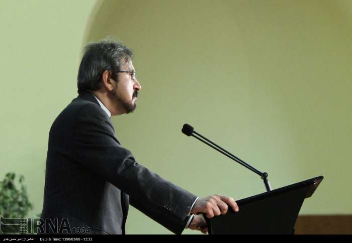 ايران لم ولن تنتهج سياسة خارجية احادية الجانب ايران لم ولن تنتهج سياسة خارجية احادية الجانب