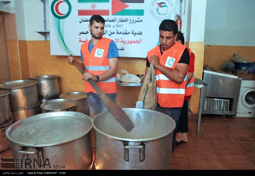 الجمهورية الاسلامية تبدأ بمشروع دعم افطار الصائم بغزة الجمهورية الاسلامية تبدأ بمشروع دعم افطار الصائم بغزة
